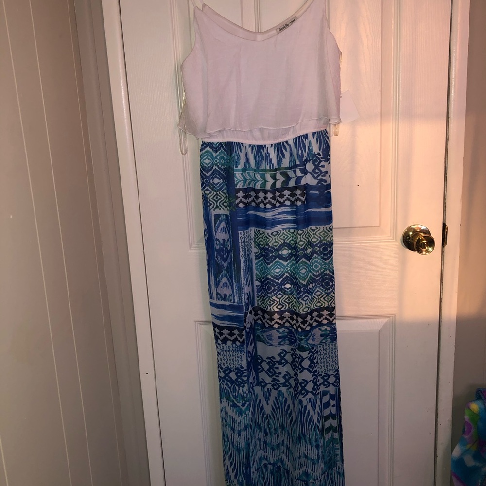 Brand NEW Maxi Dress